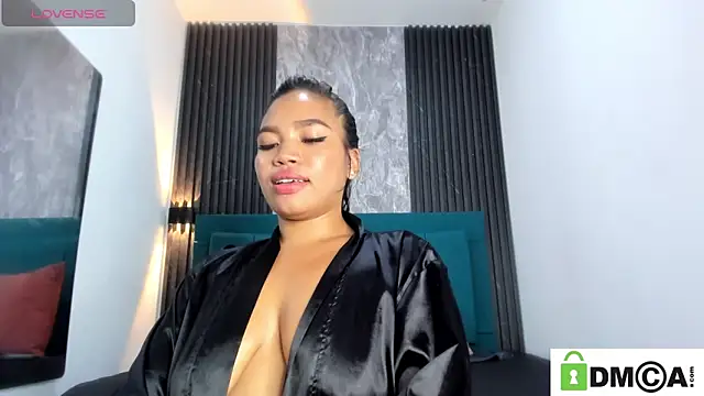 charlotte_lux1 webcam