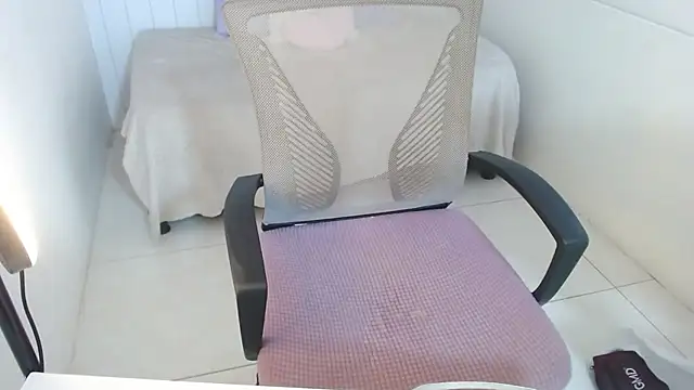 Cataleya_Rouge_ webcam