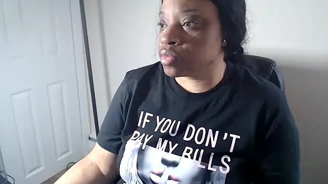 Sexymona1218