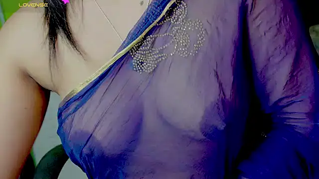 sexyhoney27 webcam