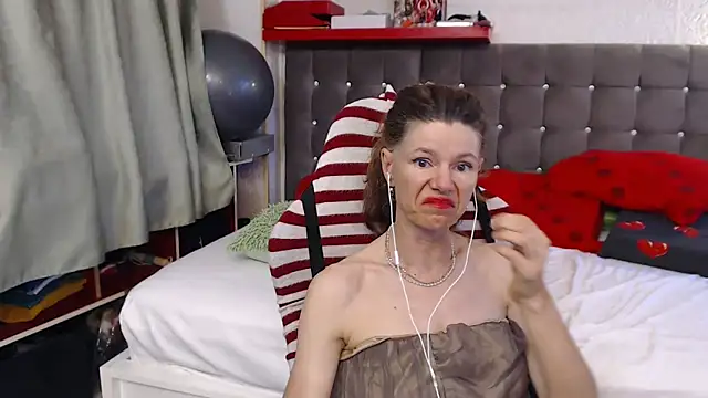 kellyterapy webcam
