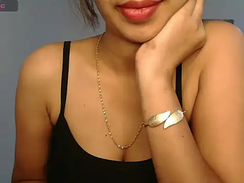 moksha_ - Moksha_'s free webcam - UK Sex Cams