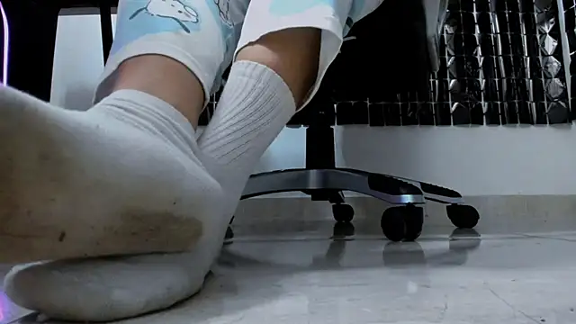 MissAlmaFenix webcam