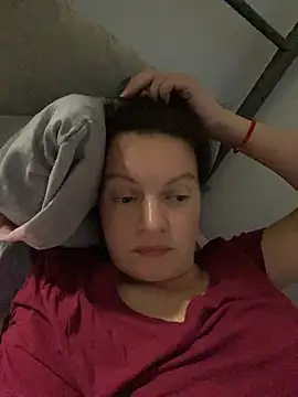 LoveNBloom webcam