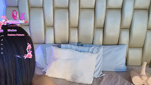 Sweet--Zoe webcam