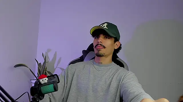 Lukeetaylor webcam