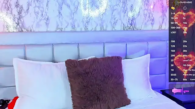 MELODYY_SWEET webcam