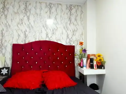 Alejandra_and_James_ webcam