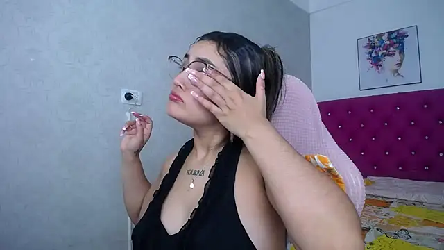 kathe-mills235 webcam