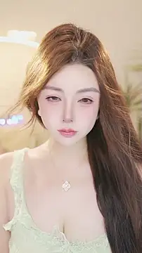 Qiaoqiao__ webcam