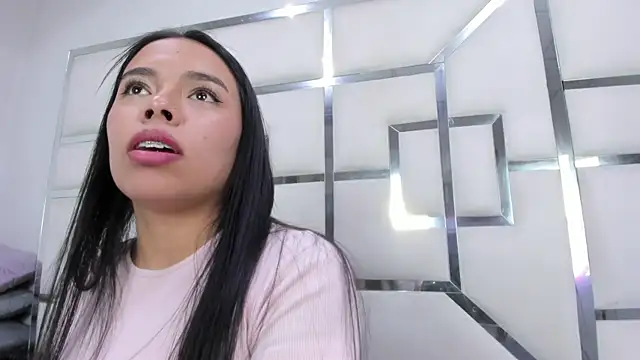 ZoeWan69 webcam