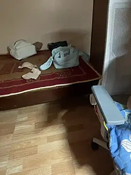 Mina048 webcam