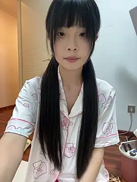 qiqi_x webcam