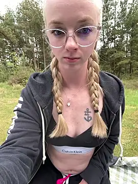 LinaLeana webcam