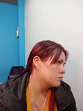 carolinhe26 webcam