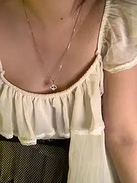 BabyLinna22 webcam