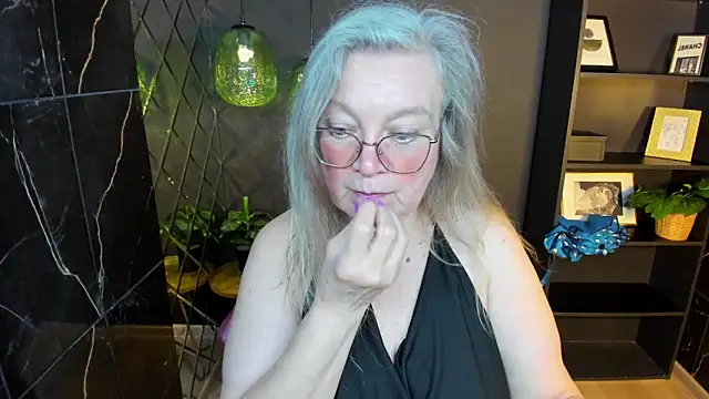 NataliMellow webcam