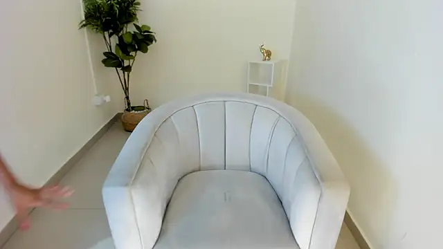 Mindy_Claker webcam