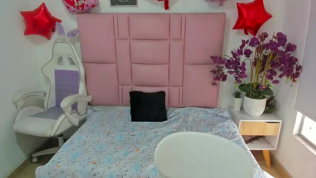 Lina_Castle webcam