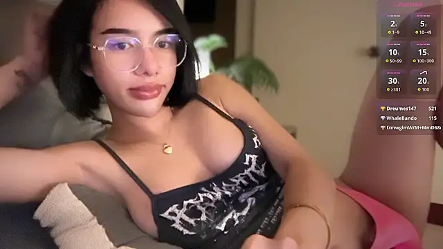 youngstunnagirl webcam