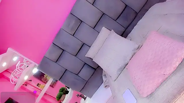 Michelle_San webcam