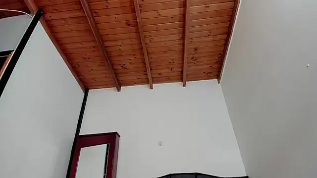 LatinaQueen23 webcam