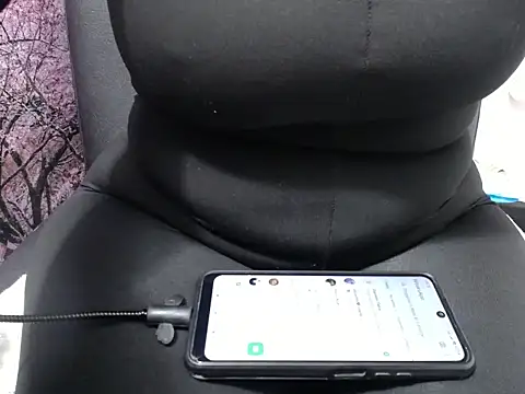 pervertt_sussy webcam