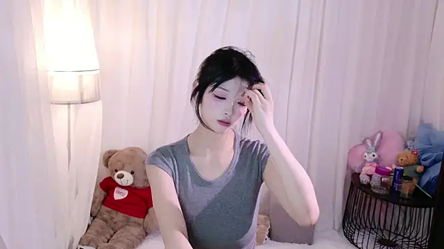 Zoe-001 webcam