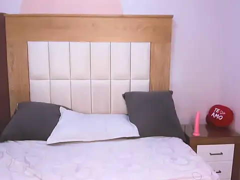 NATASSHARIVERA webcam