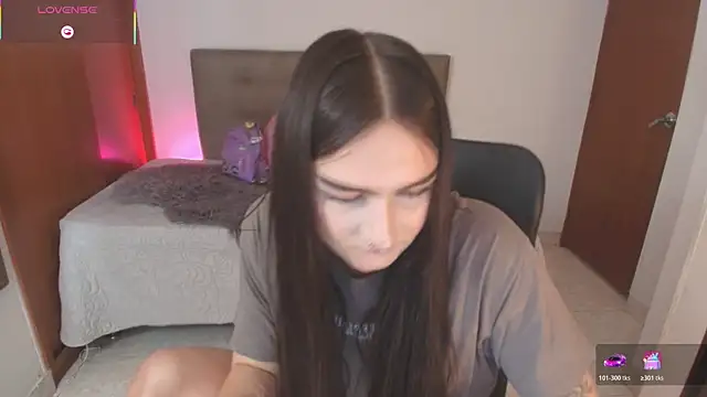Miley_Baker live sex cam