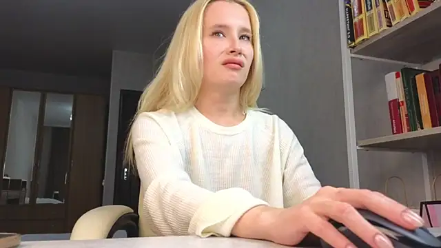 Marietta_Castro live sex cam