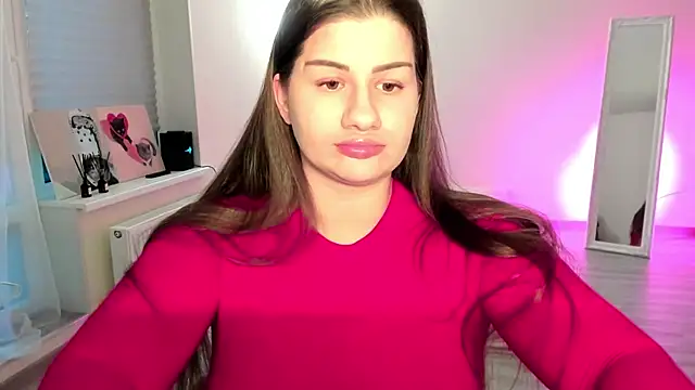 JuicyHelenX webcam
