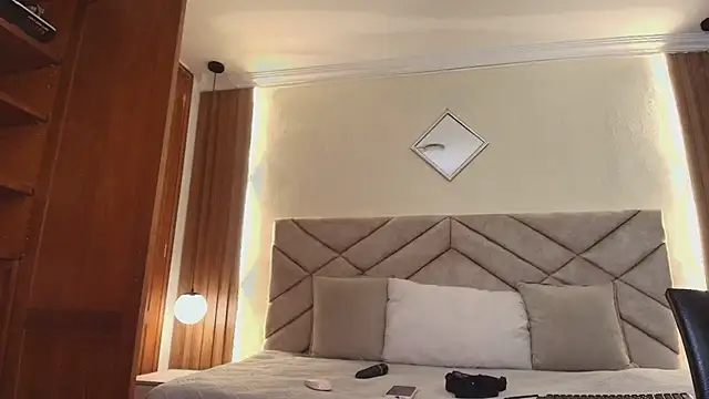 Raquel_jones webcam