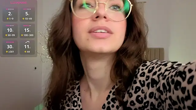 Real_cutie1 webcam