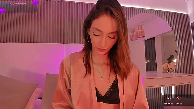 Megan-holly webcam