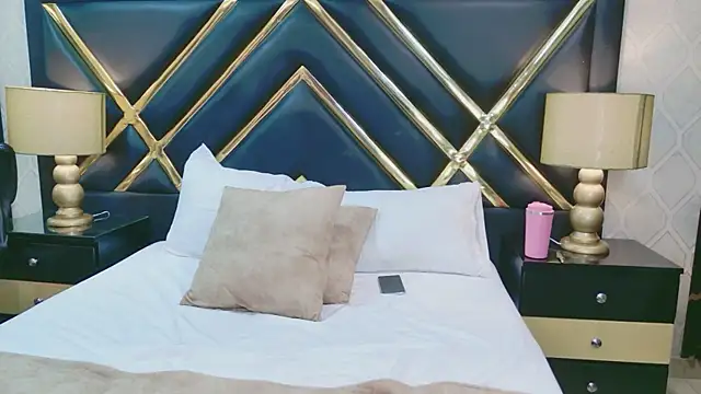 SophieWinsloow webcam