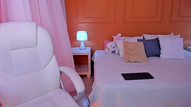 Abriil_cutee webcam