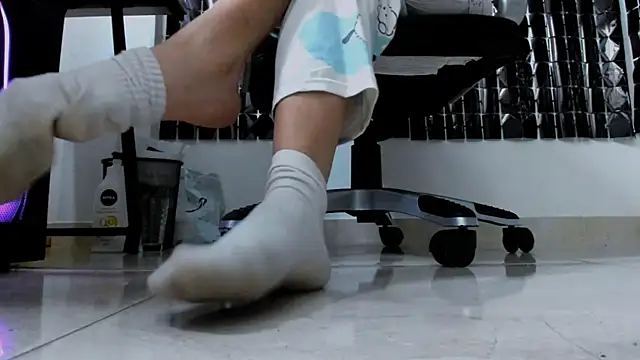 MissAlmaFenix webcam