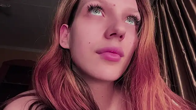 xXMelanieseXx webcam