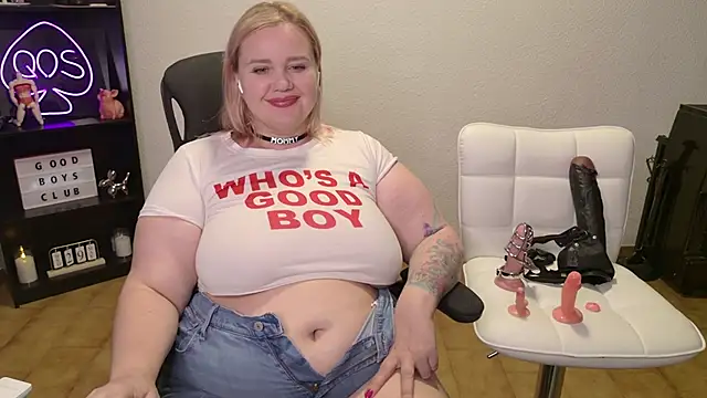 MargotGrey webcam
