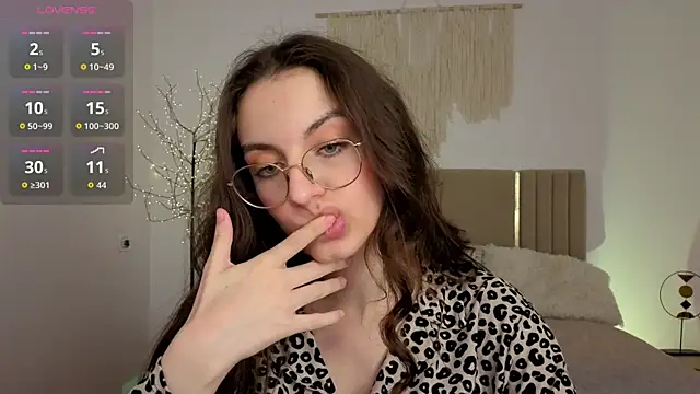 Real_cutie1 webcam