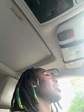 thechocolatepeach live sex cam