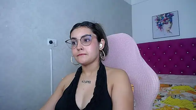 kathe-mills235 webcam
