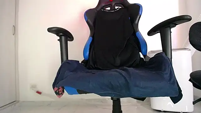 MAXJONES_2 webcam
