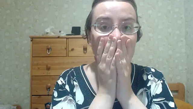 smart_rose - Smart_Rose's free webcam - UK Sex Cams
