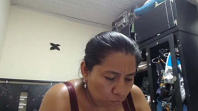 adrixxx38 webcam