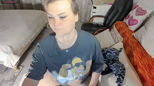 MildMature webcam