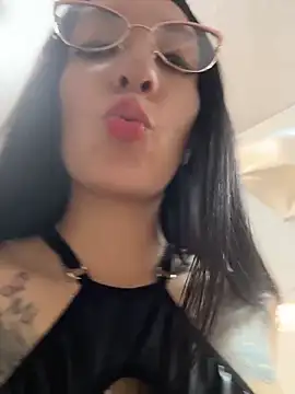 salome_korland - SALOME_KORLAND's free webcam - UK Sex Cams