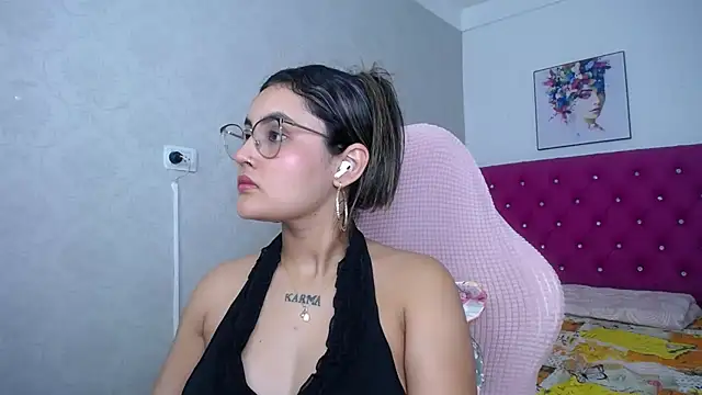 kathe-mills235 webcam