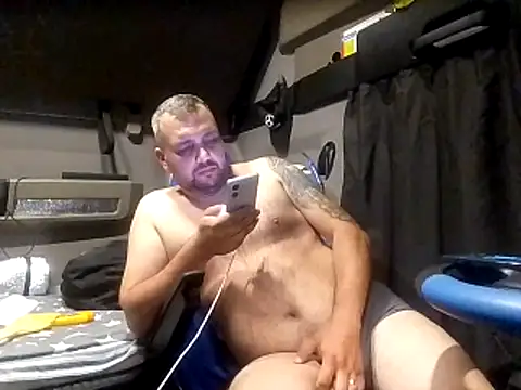 Yannis1111 webcam
